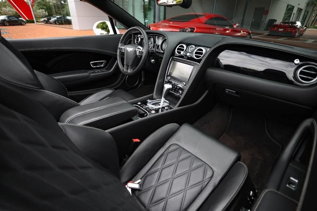 Used 2014 Glacier White Bentley Speed image 41