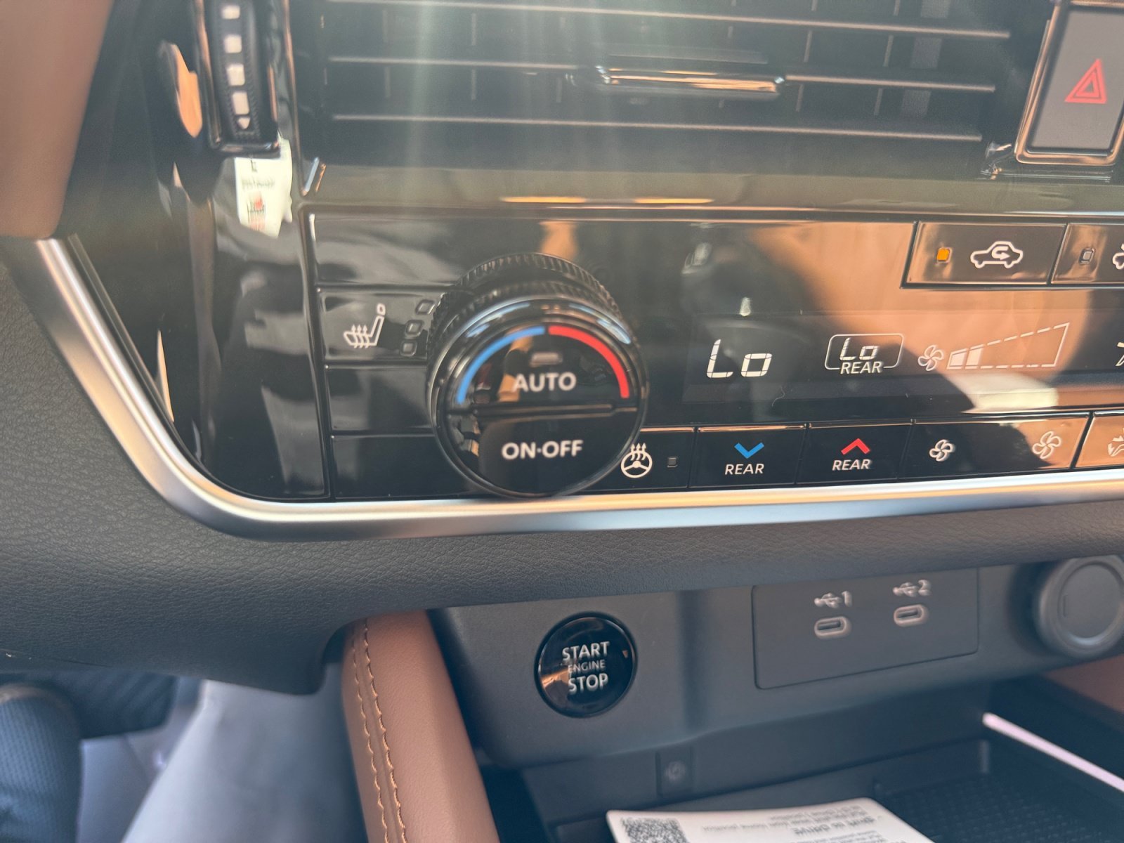 New 2026 Everest White Pearl Tricoat Nissan Platinum image 25