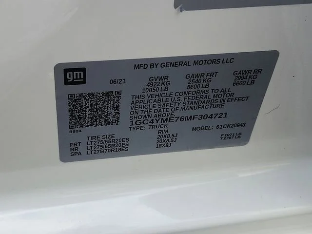 Used 2021 SUMMIT WHITE Chevrolet Custom image 26