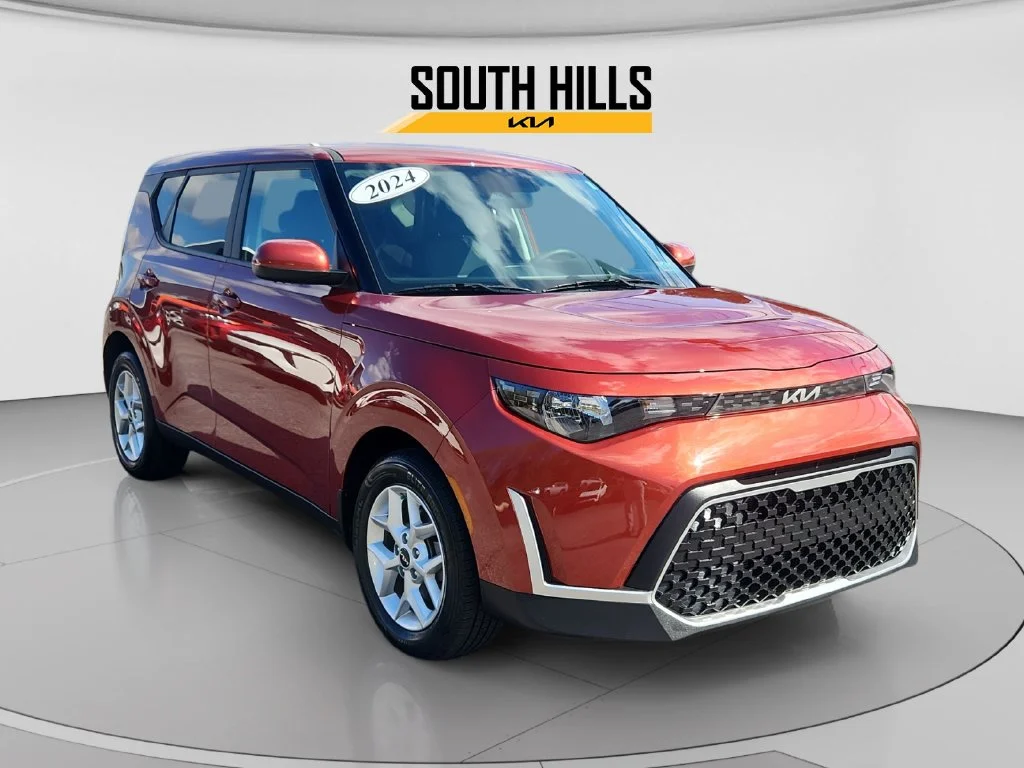 Used 2024 Orange Kia LX image 3
