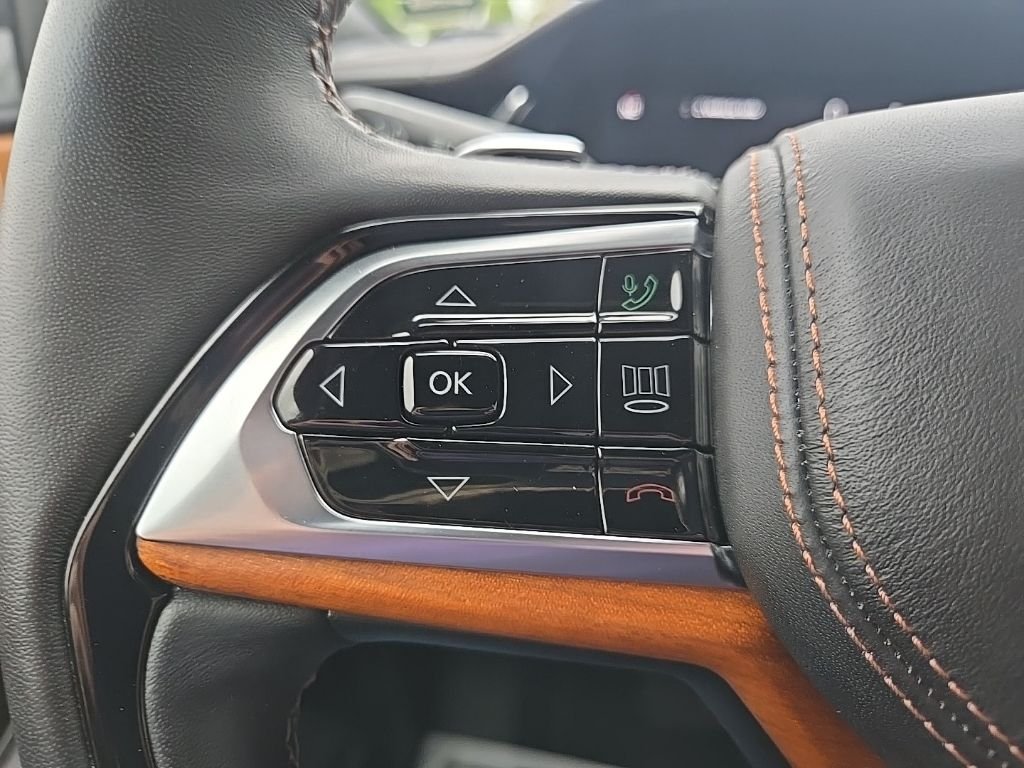 Used 2022 White Jeep Summit Reserve image 44