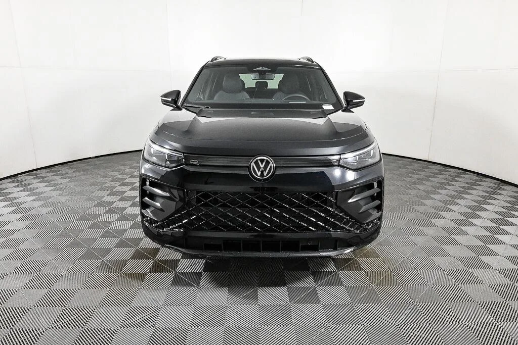 New 2026 Deep Black Pearl Volkswagen SE R-Line Black image 35
