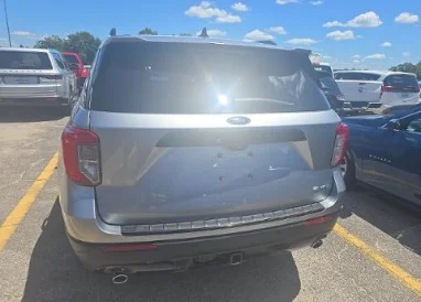 Used 2022 Silver Ford ST-Line image 14