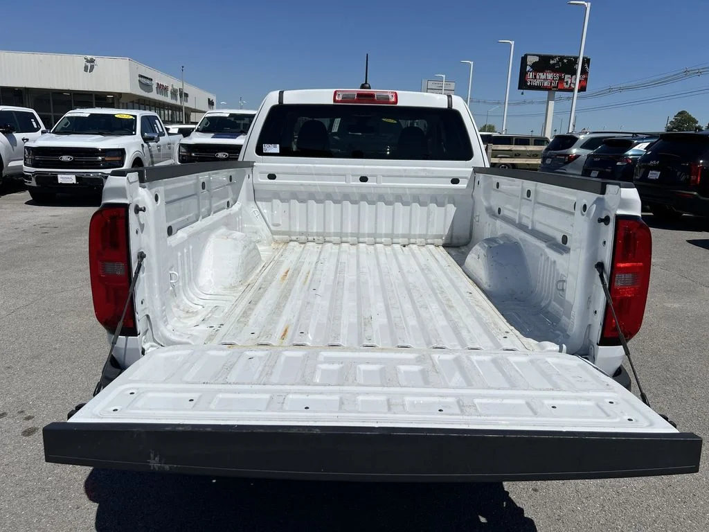 Used 2022 White Chevrolet Work Truck image 21