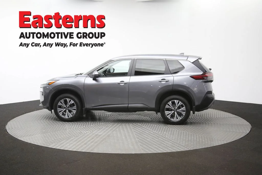 Used 2023 Gray Nissan SV image 59