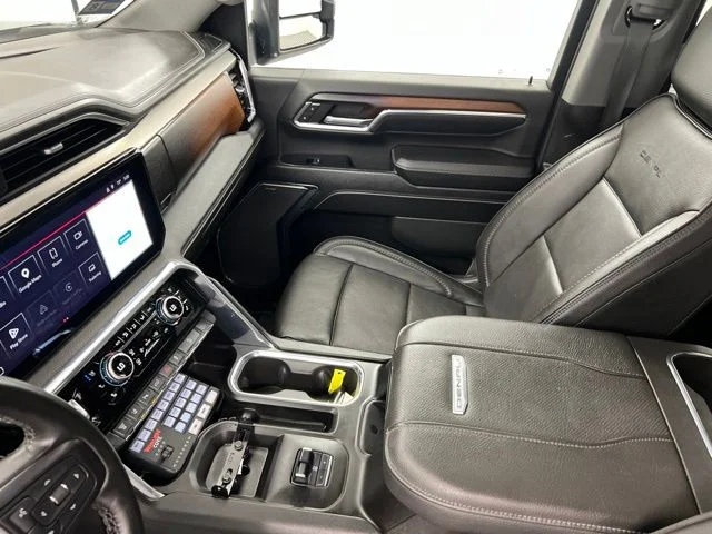 Used 2024 Silver GMC Denali image 25