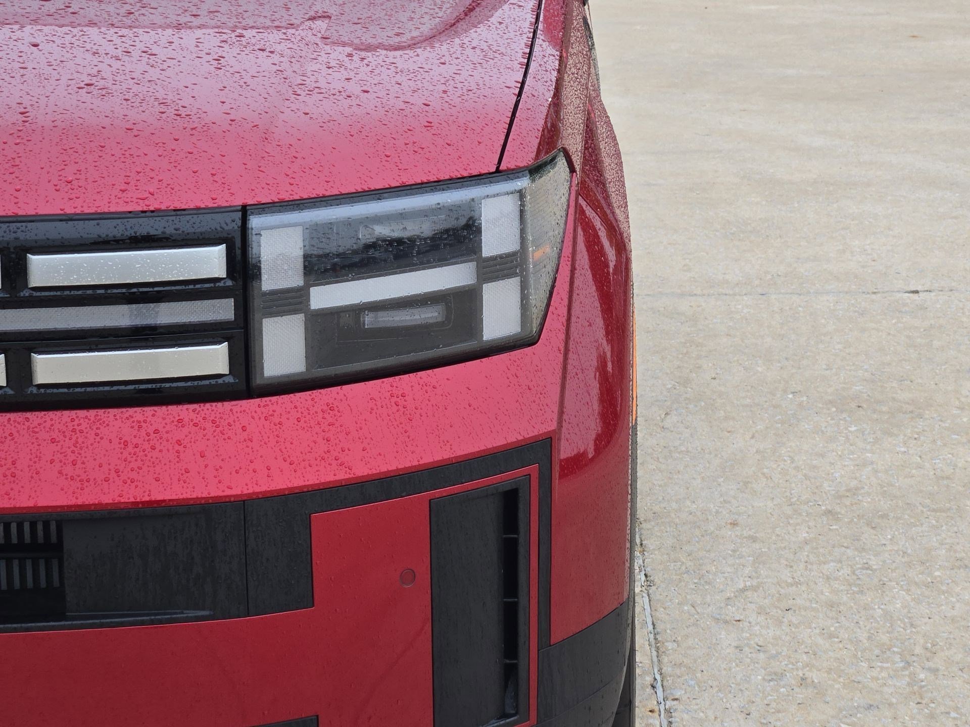 Used 2025 Ultimate Red Hyundai SEL image 10