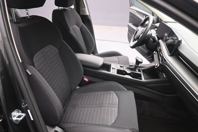 Used 2025 Gray Kia LXS image 27