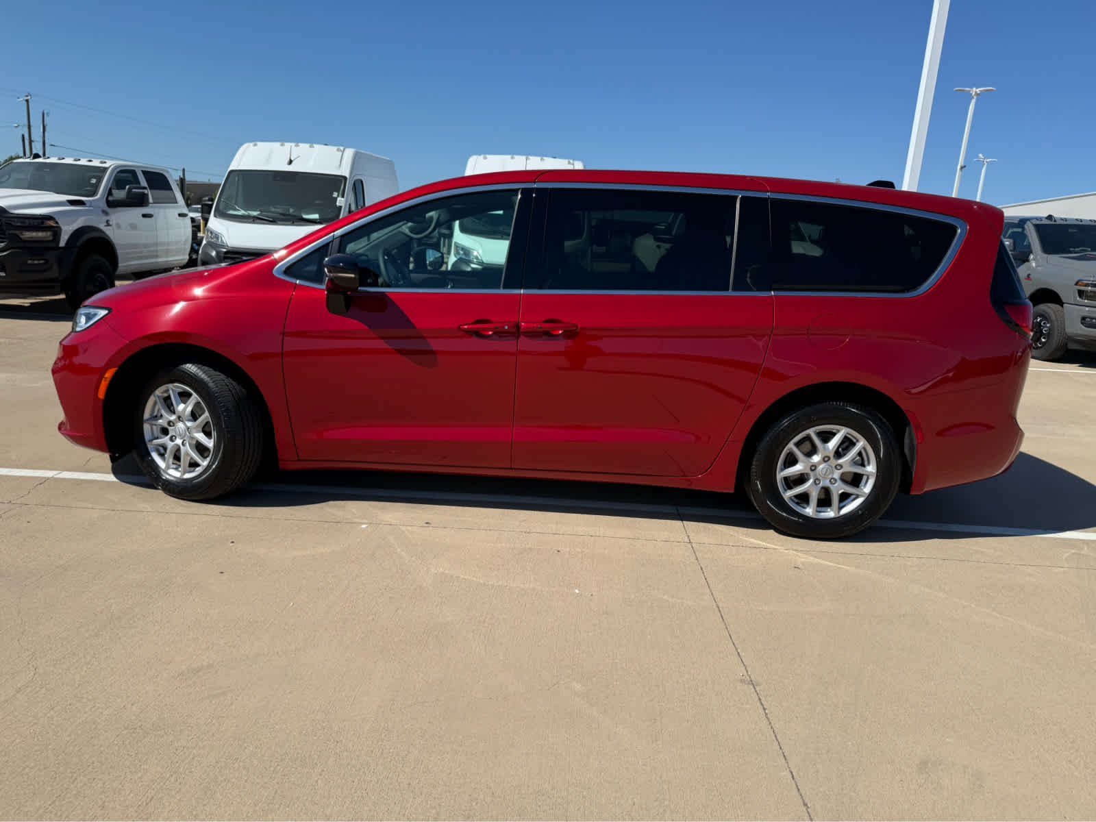 Used 2026 Red Hot Pearlcoat Chrysler Select image 9