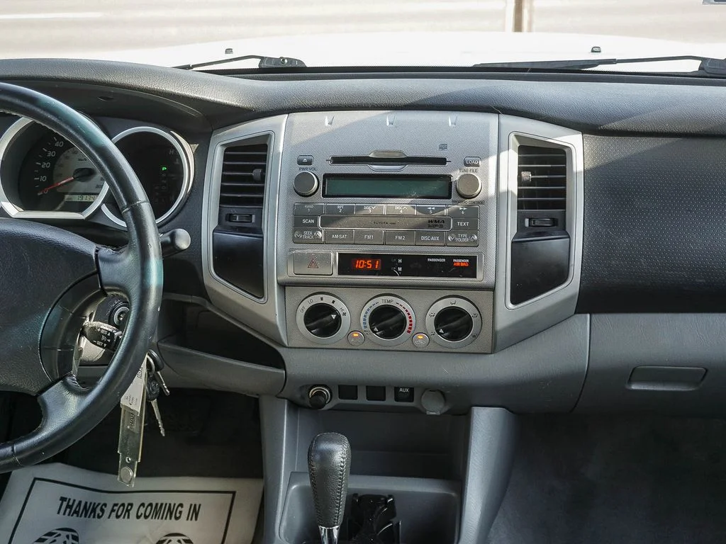 Used 2009 White Toyota PreRunner image 16