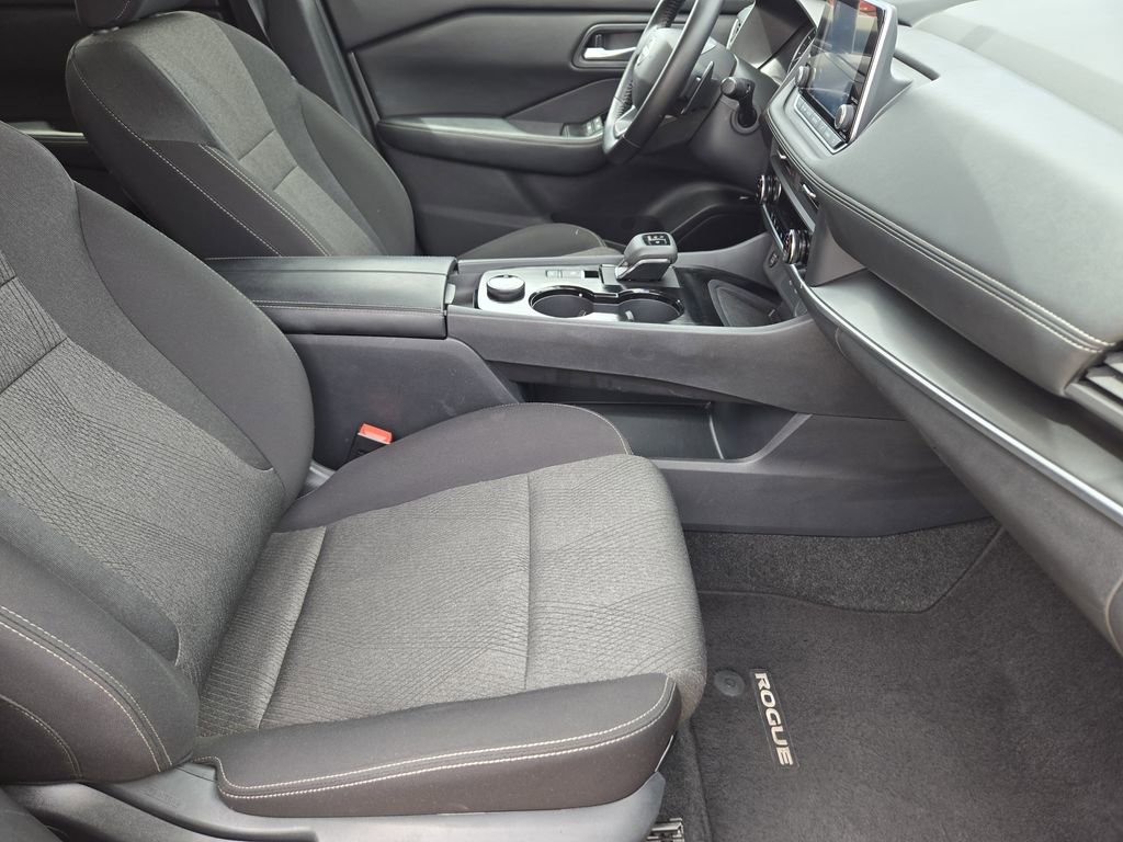 Used 2025 Blue Nissan SV image 9