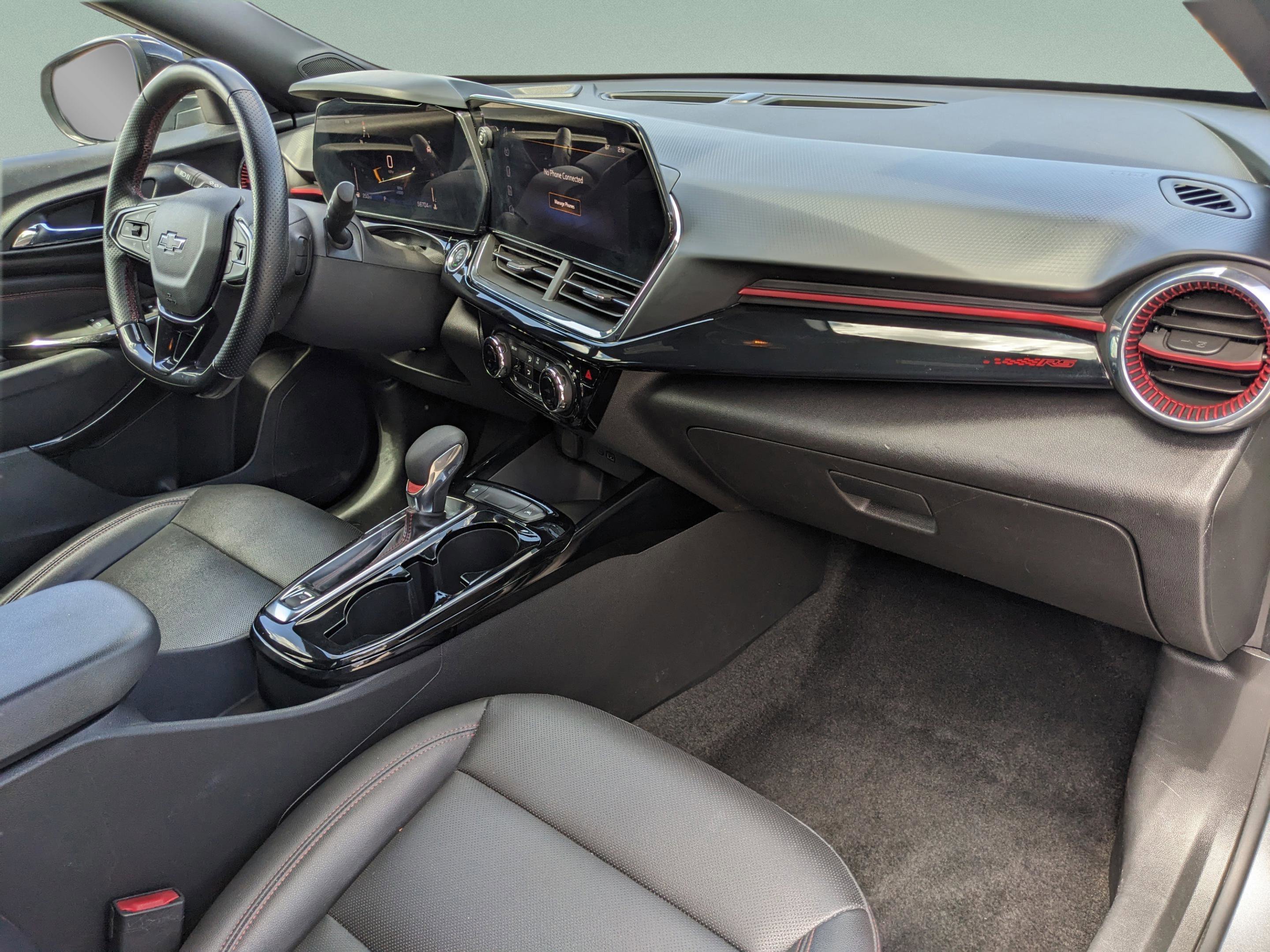 2024 Chevrolet Trax RS - Photo 14