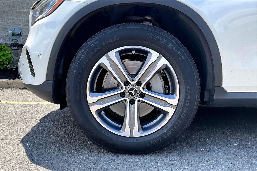 Certified Used 2021 White Mercedes-Benz GLC 300 image 8