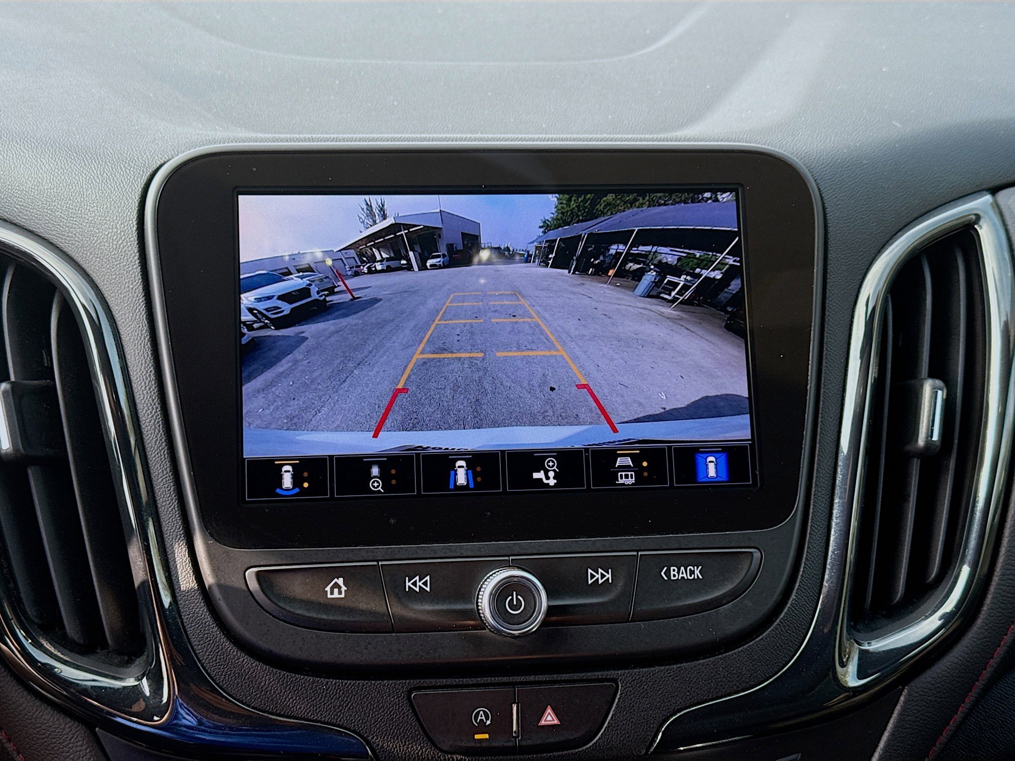 2022 Chevrolet Equinox RS - Photo 13