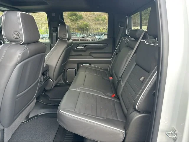 2026 GMC Sierra 1500 AT4X - Photo 14