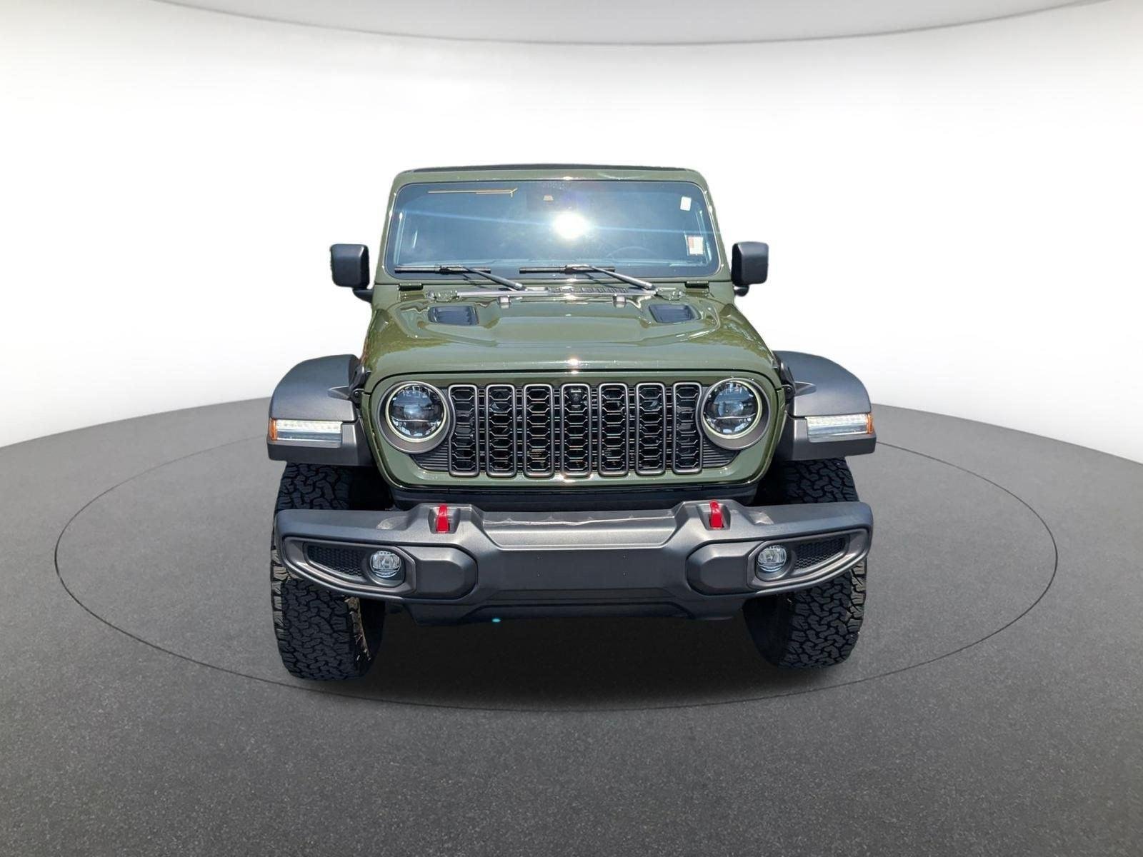 Used 2024 Sarge Green Clearcoat Jeep Rubicon image 11