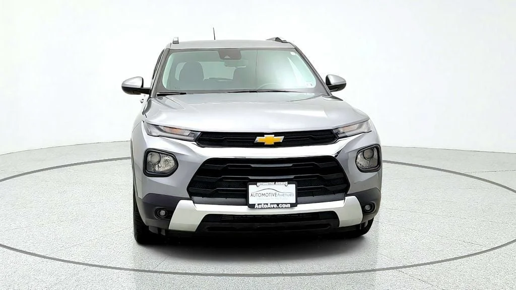 Used 2023 Sterling Gray Metallic Chevrolet FWD 4dr LT w/ Upgraded 1.3L ECOTEC Turbo Engine image 2