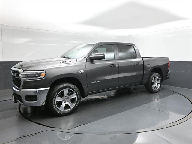 New 2026 Granite Crystal Metallic Clear-Coat Exterior Paint RAM TRADESMAN image 33