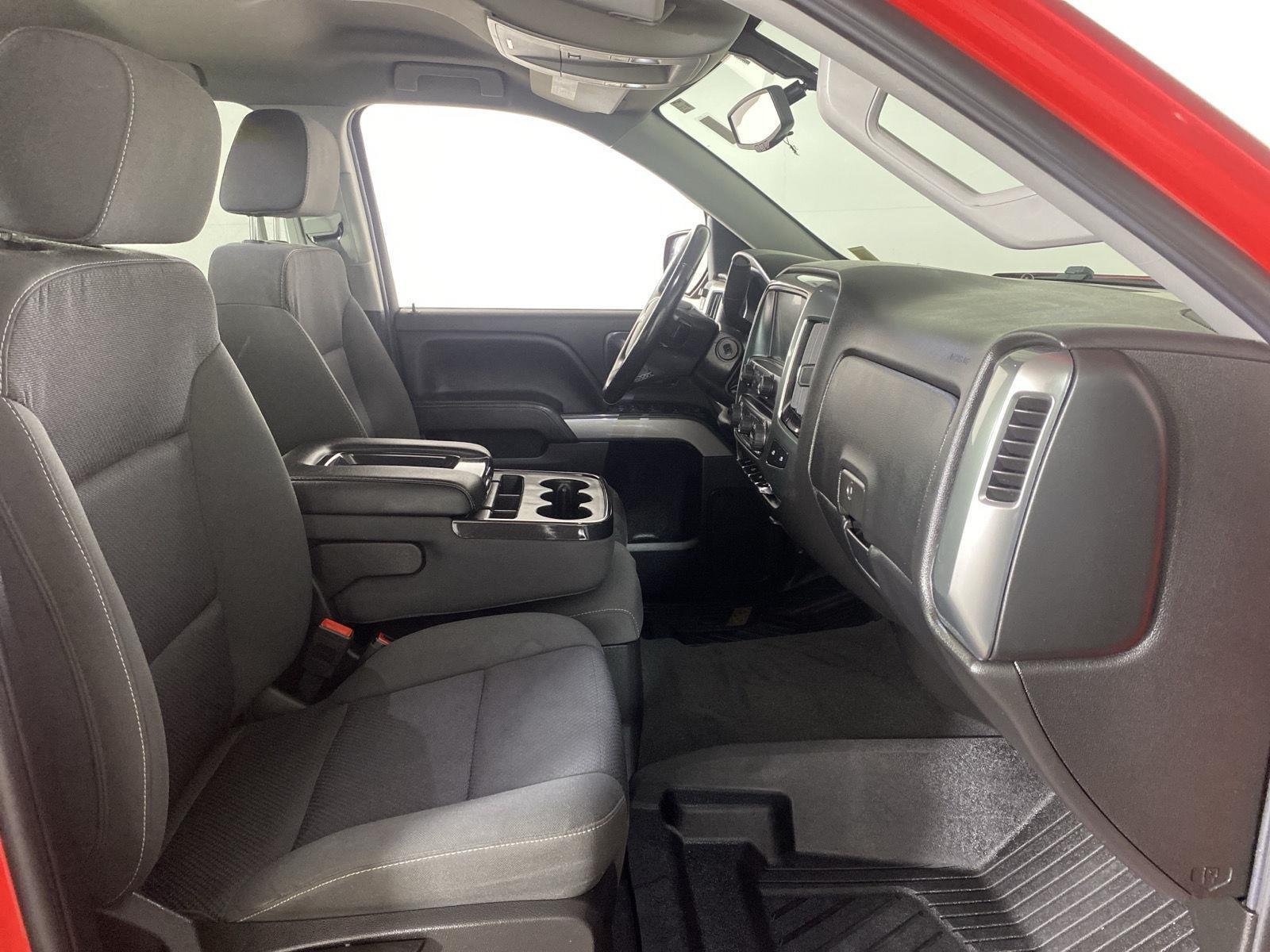 Used 2019 Red Hot Chevrolet LT image 31