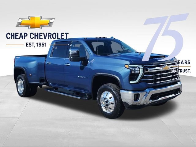 2026 Chevrolet Silverado 3500 HD LTZ - Photo 7