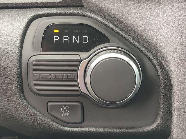 New 2026 Diamond Black Crystal Pearl-Coat Exterior Paint RAM Express image 18