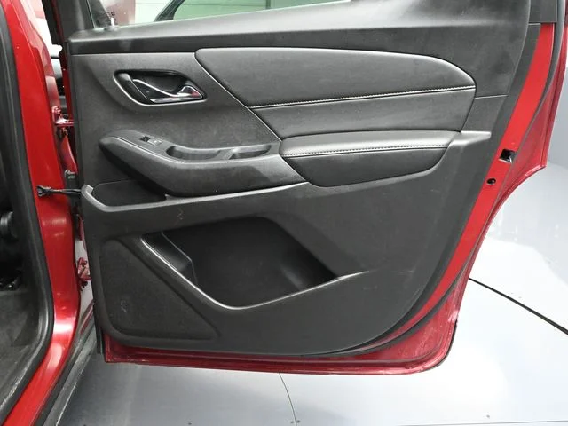 2021 Chevrolet Traverse 1LT - Photo 40
