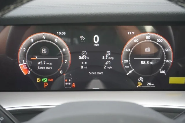 New 2026 Platinum Gray Metallic Volkswagen SE image 26