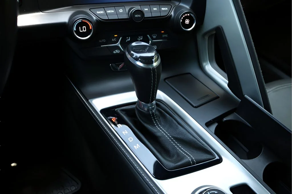 Used 2019 Black Chevrolet Stingray image 21