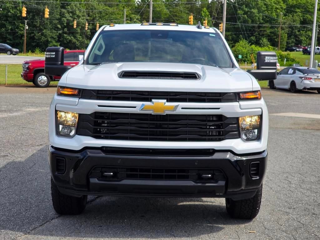New 2026 Summit White Chevrolet Custom image 17
