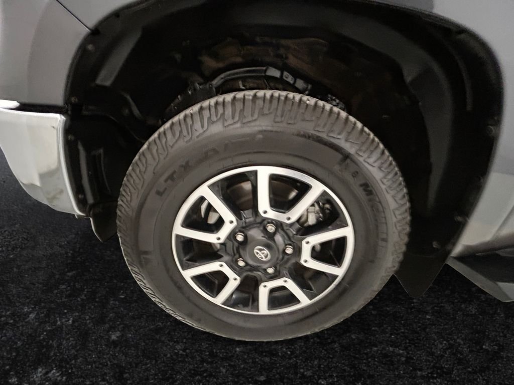 Used 2021 Gray Toyota 1794 image 27