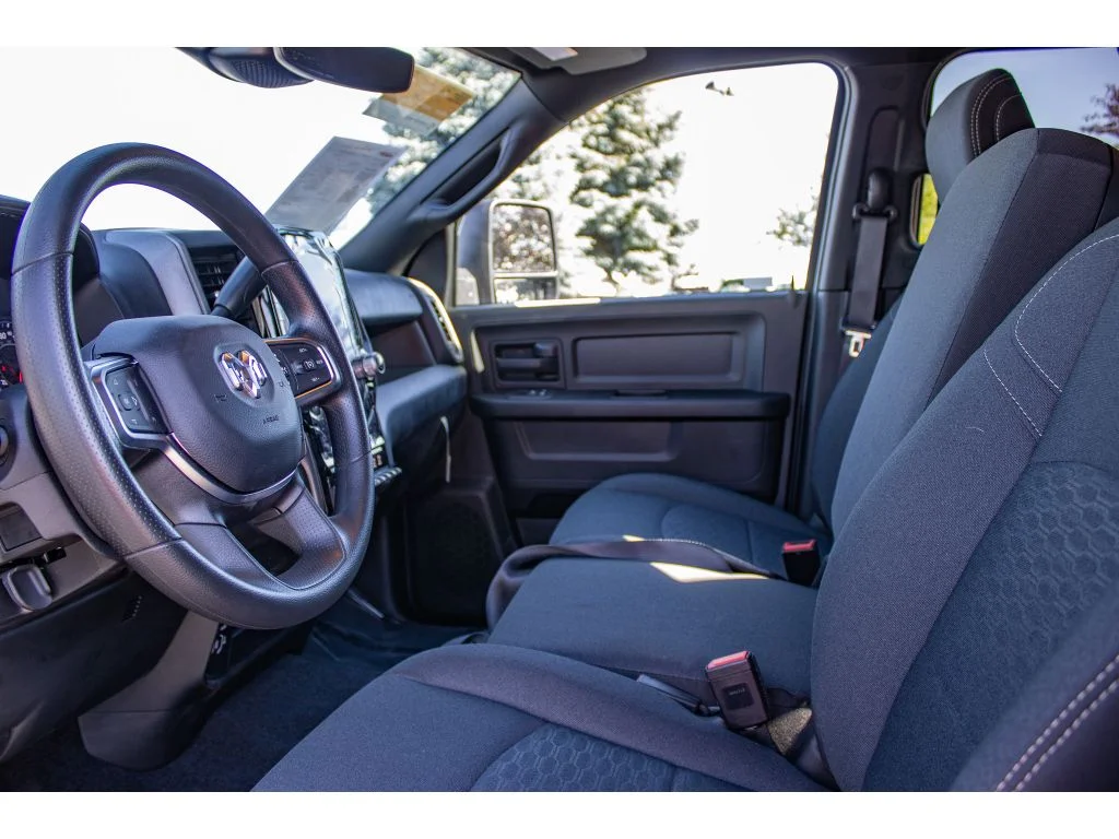2025 RAM Ram 2500 Pickup Tradesman - Photo 33