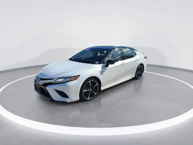 Used 2018 Black Toyota XSE image 3