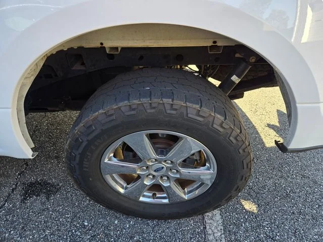 Used 2018 White Ford XLT image 4