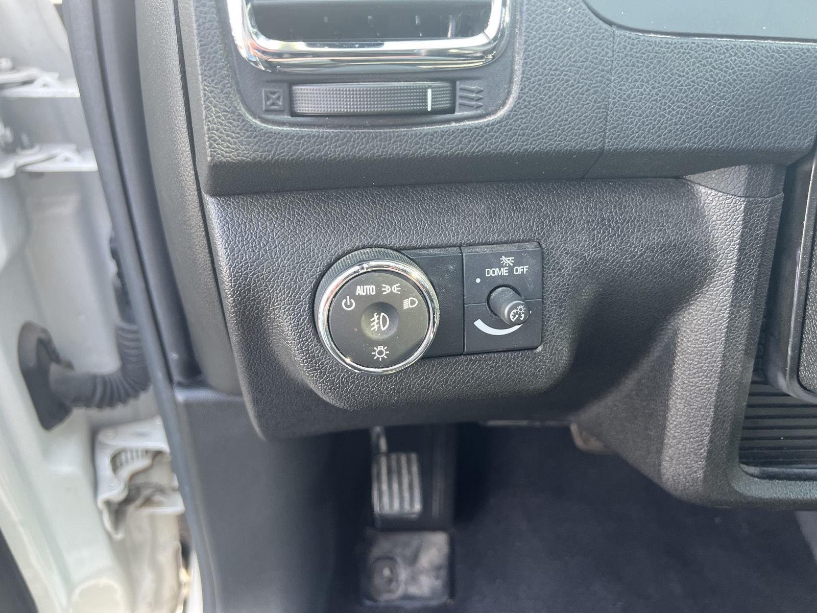 2012 GMC Acadia Denali - Photo 18