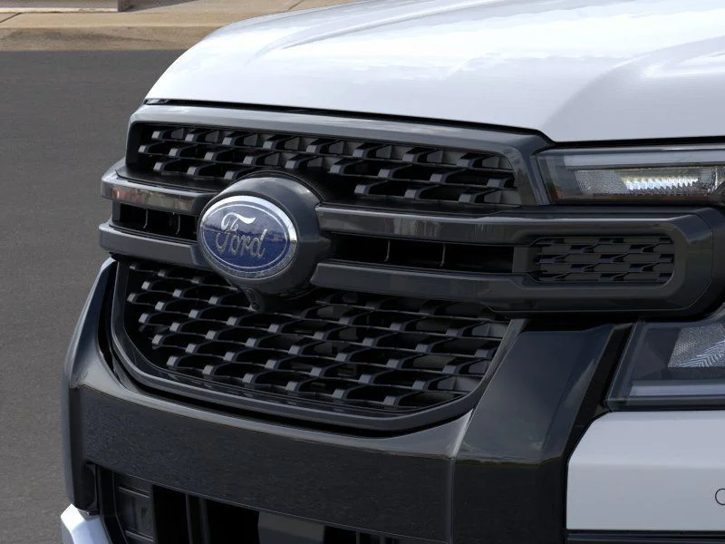 New 2026 Oxford White Ford XLT image 18
