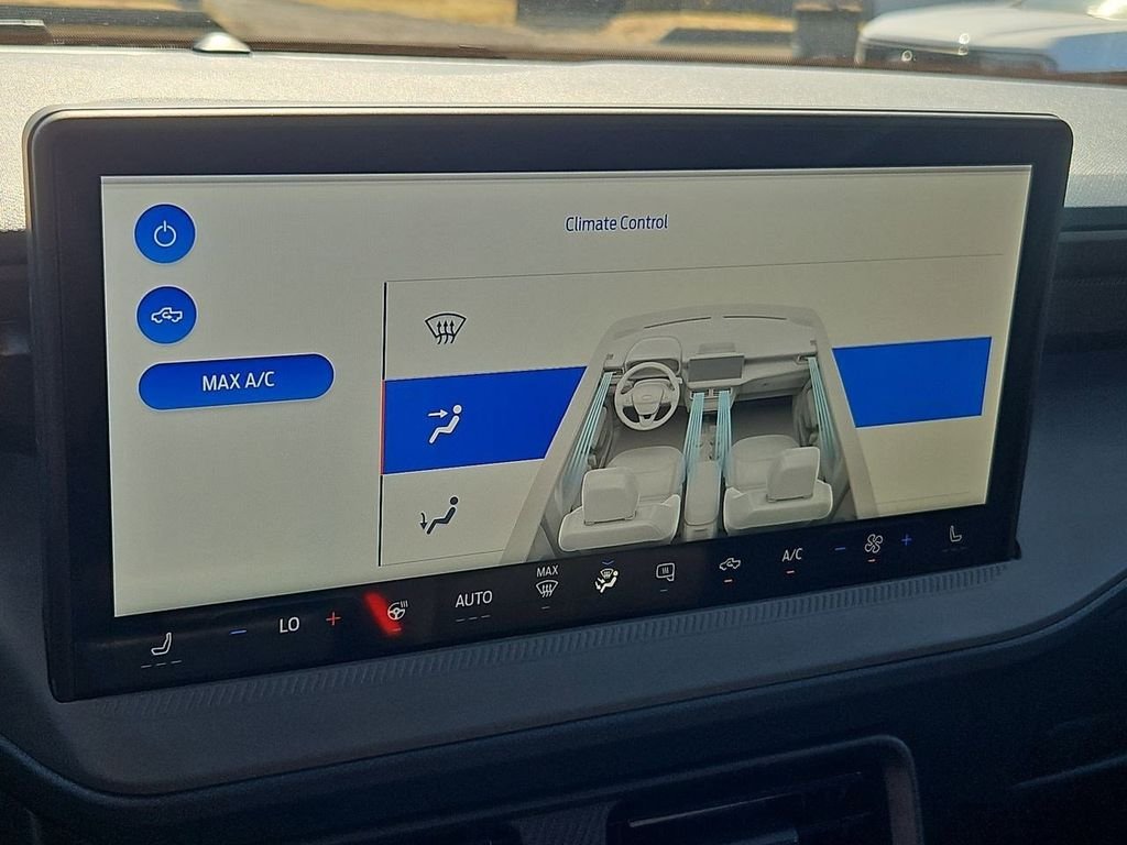 New 2025 Space White Metallic Ford XLT image 53