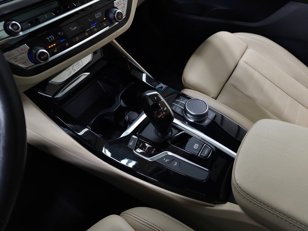 2021 BMW X3 - Image 29