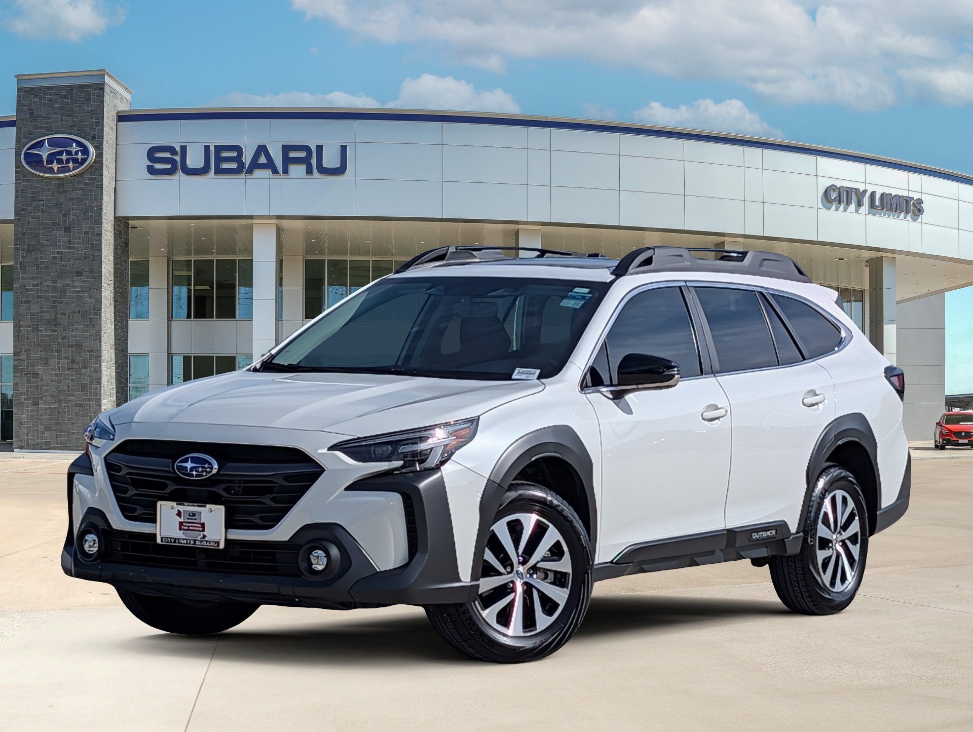2025 Subaru Outback Premium's photo