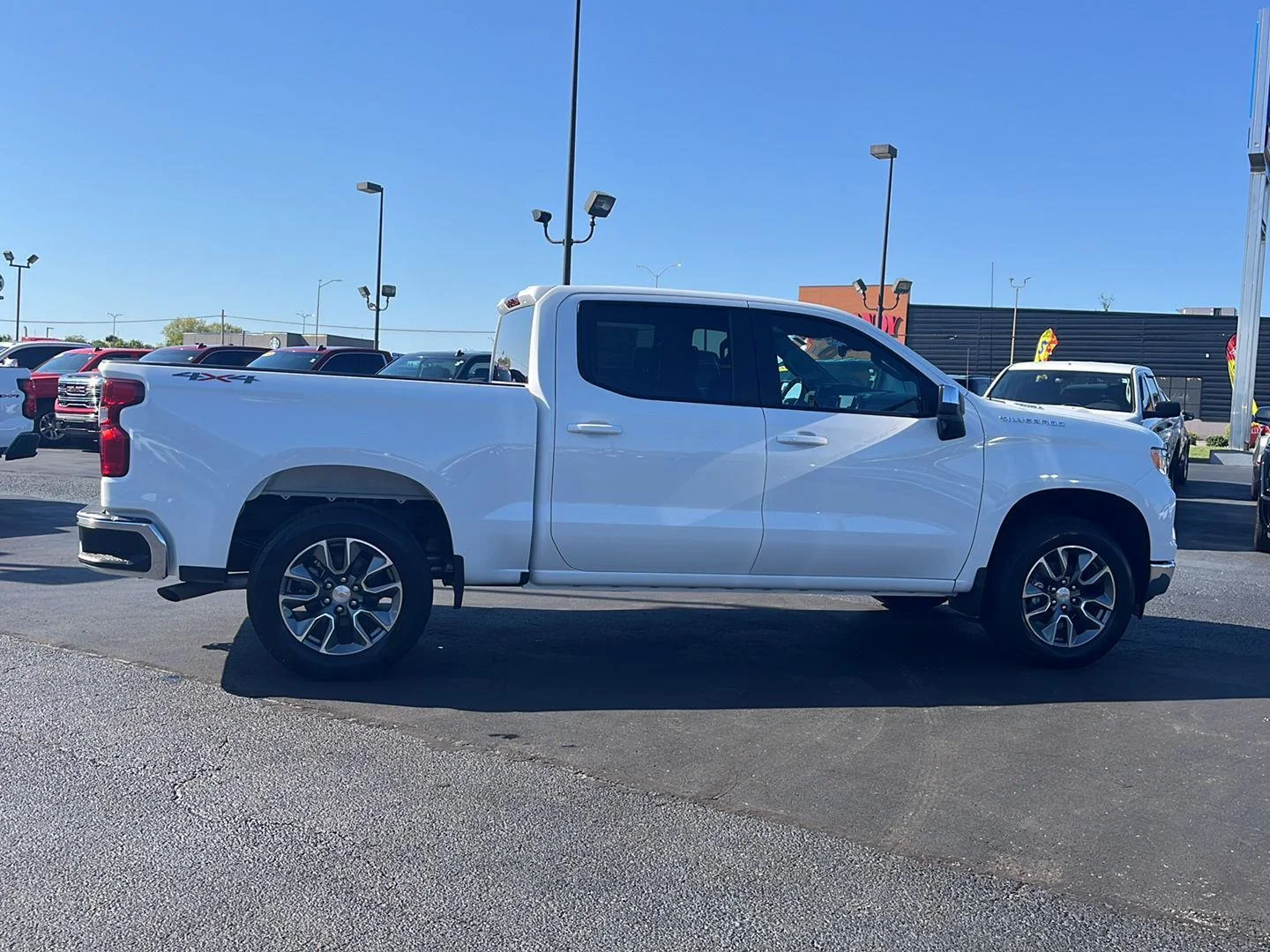 2026 Chevrolet Silverado 1500 LT - Photo 6