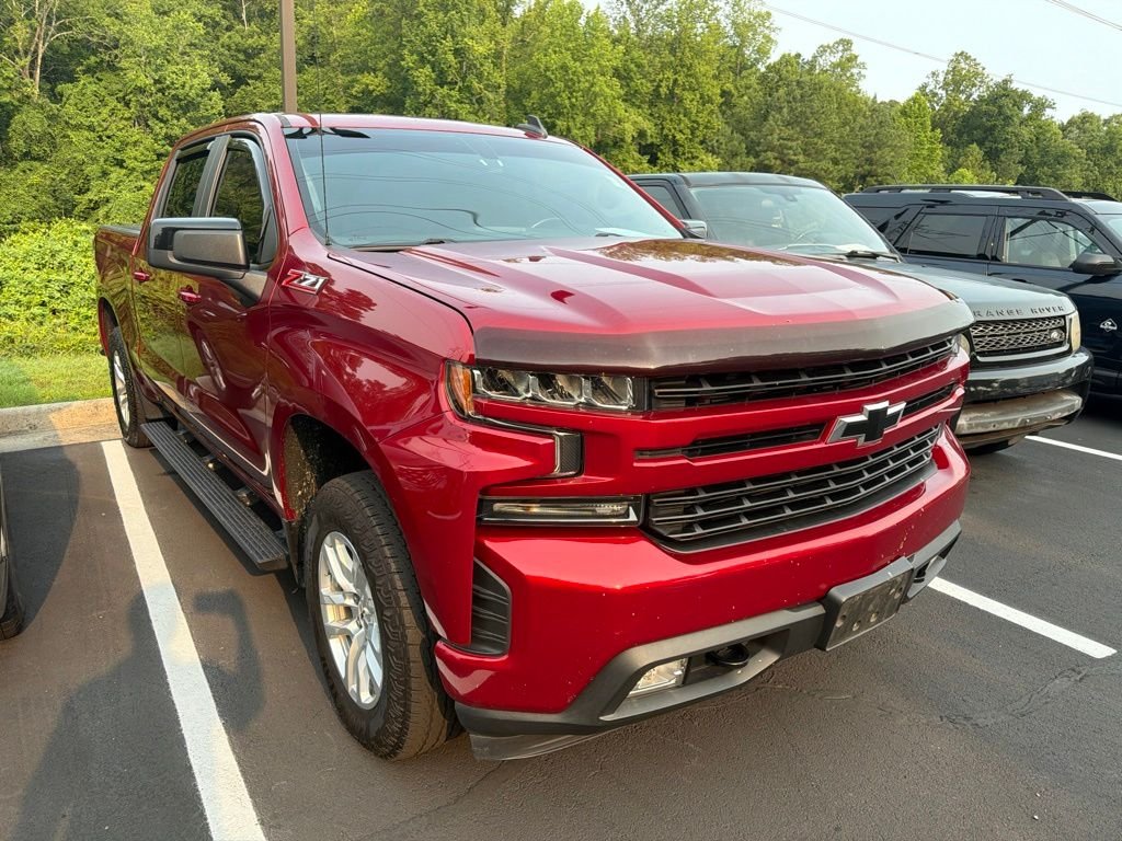 Used 2021 Red Chevrolet RST image 1