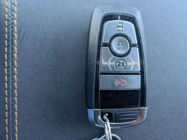 Certified Used 2024 Oxford White Ford Badlands image 29