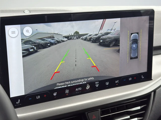 Used 2023 Silver Ford Active image 22