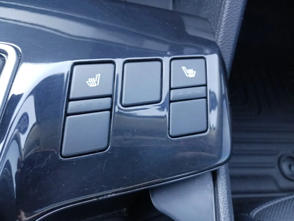 Used 2023 Blue Kia SX image 25
