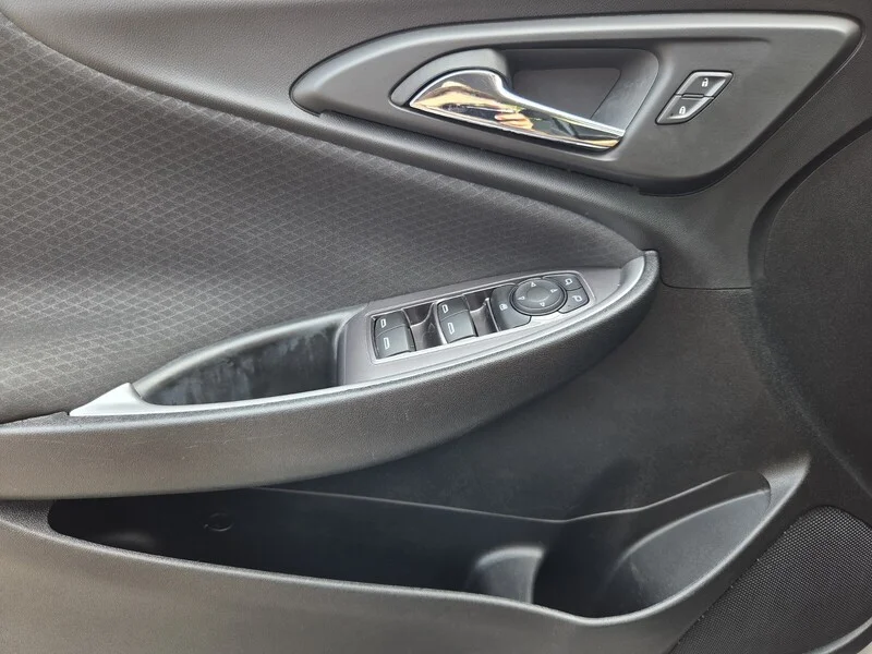 Used 2022 Mineral Gray Metallic CHEVROLET LS image 32