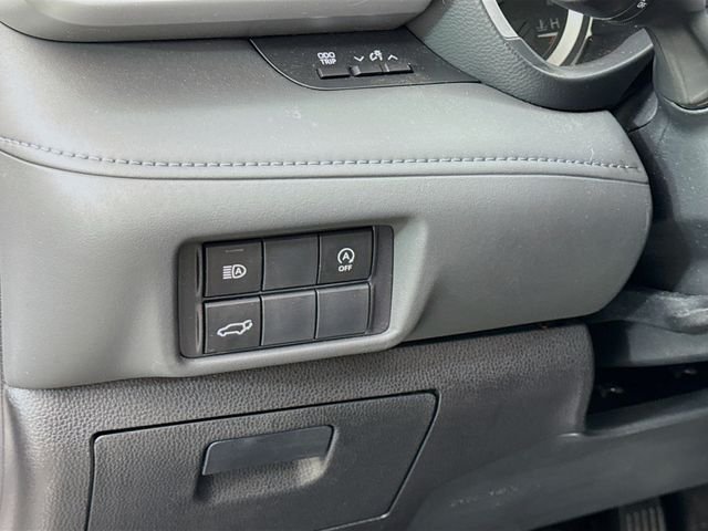 2023 Toyota Highlander XLE - Photo 10
