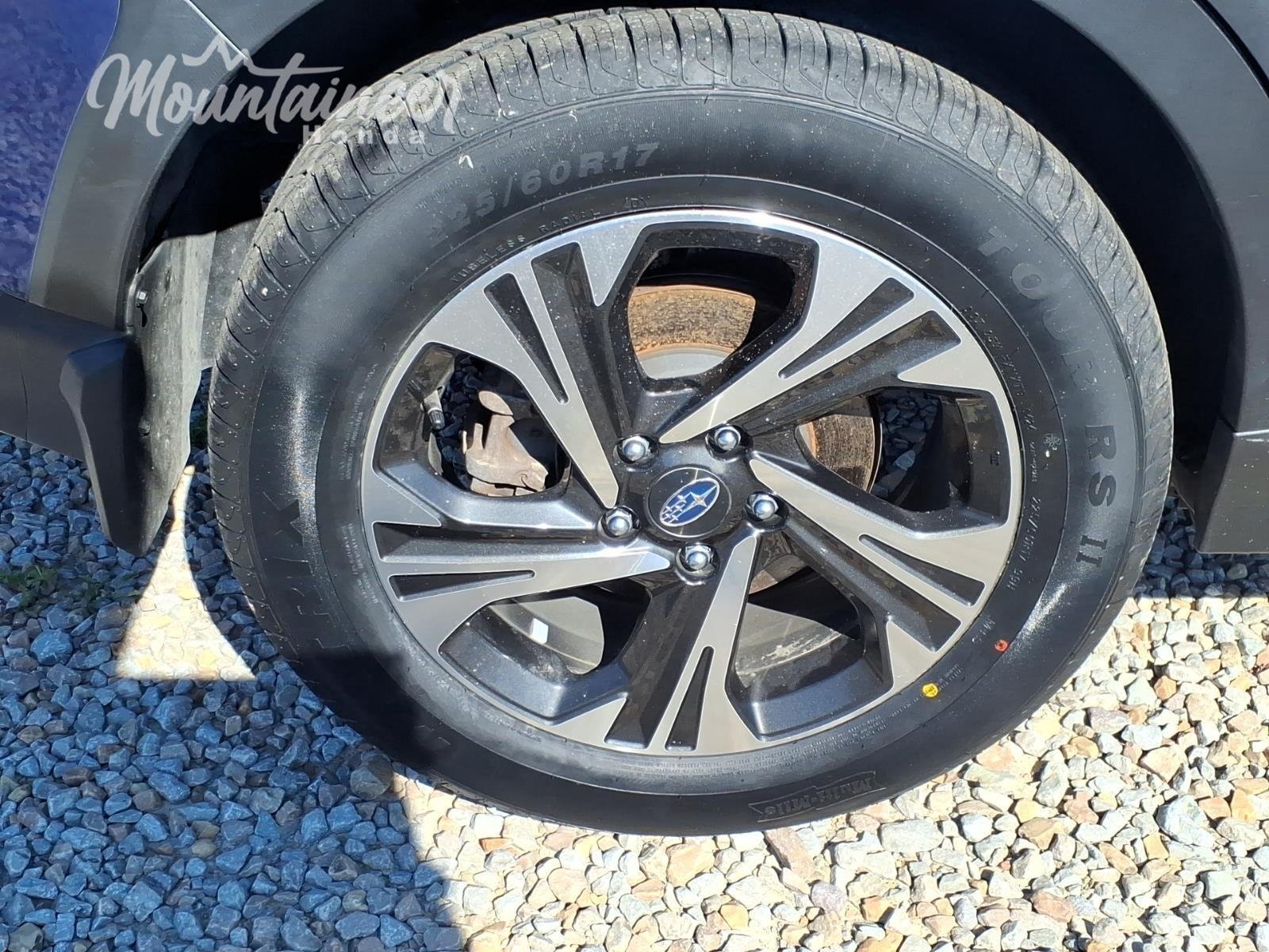 Used 2025 Sapphire Blue Pearl Subaru Premium image 12