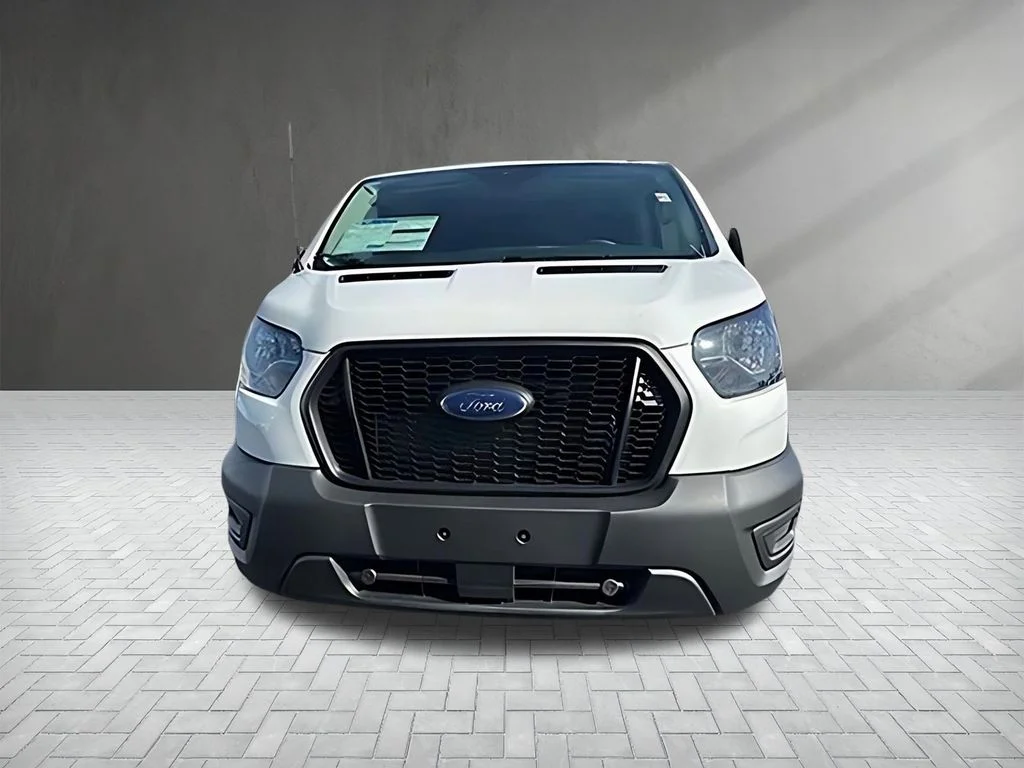 New 2025 White Ford Base image 2