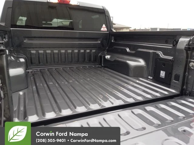New 2026 Carbonized Gray Metallic Ford XLT image 28