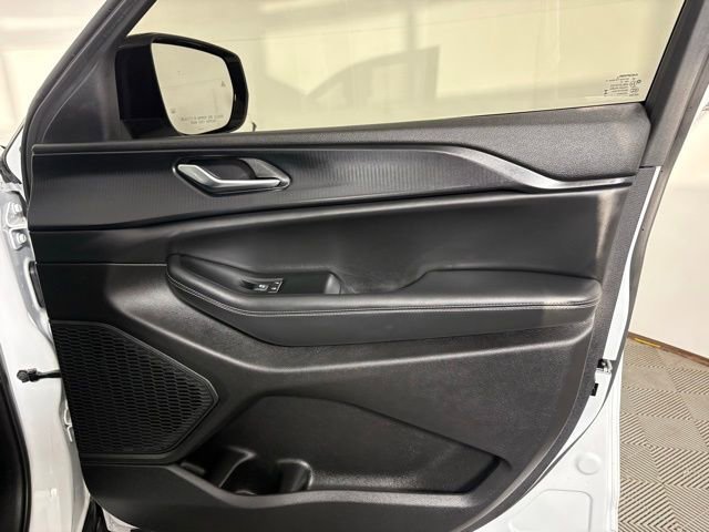 Used 2023 Bright White Clearcoat Jeep Altitude image 15