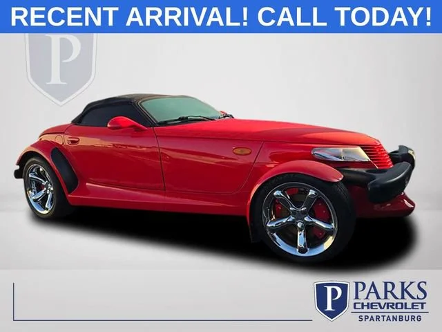 Used 2000 Red Plymouth  image 1